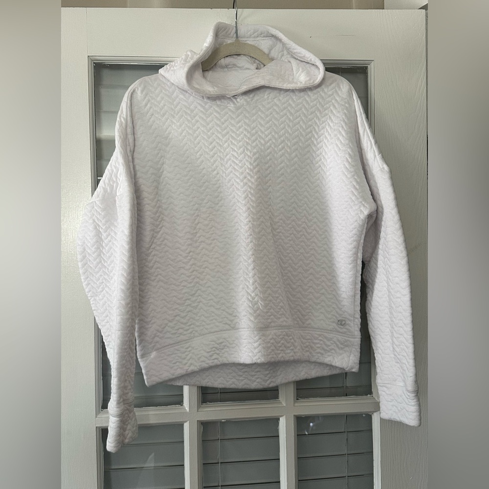 Spalding Women’s L White Quilted Hoodie Athletic Pullover Sweatshirt | SKU 0826